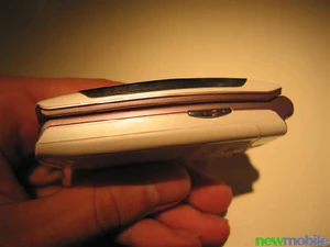 Samsung E500 Pink Ribbon Edition 10