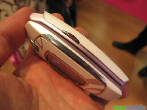 Samsung E500 Pink Ribbon Edition 20