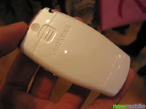 Samsung E500 Pink Ribbon Edition 21