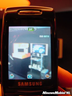 Samsung Press 2004 35