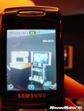 Samsung Press 2004 36