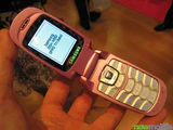 Samsung X650 Pink Ribbon Edition 01