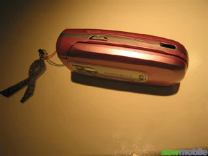 Samsung X650 Pink Ribbon Edition 15