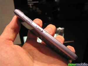 Samsung X820 Silver Edition 3