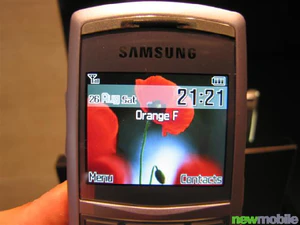 Samsung X820 Silver Edition 7