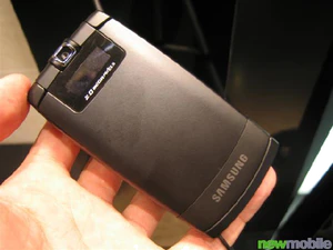 Samsung Z620 2