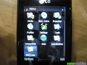 Smartphoneshow LG joy 17