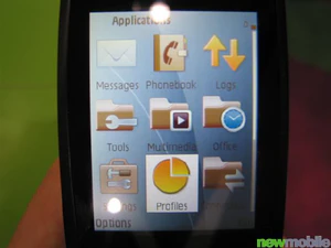 smartphoneshow Samsung i520 15