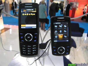 smartphoneshow Samsung i520 45