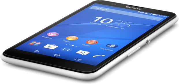 Sony Xperia E4 Dual wit neergelegd