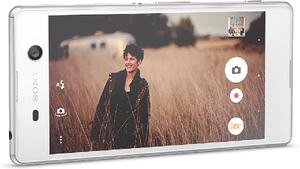 Sony Xperia M5 hvid snoet