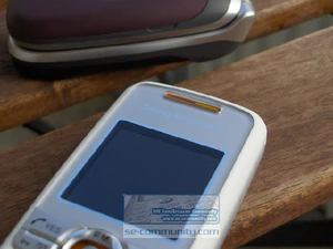 Sony Ericsson j220i J230i 10