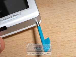 Sony Ericsson M600i 11