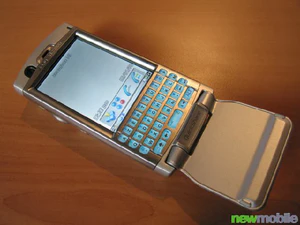 Sony Ericsson P990i 62