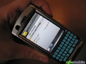 Sony Ericsson P990i 65