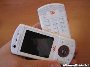 Sony Ericsson p990i W900i 55