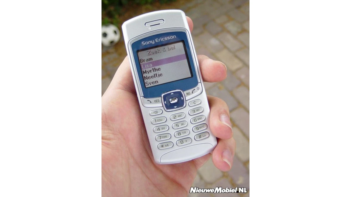 Sony Ericsson T230 Vintage - Neuf Débloqué En Boîte - Téléphone Rétro Argenté