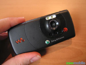 Sony Ericsson W810i 17