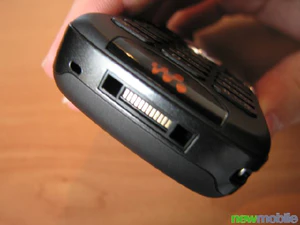 Sony Ericsson W810i 6