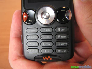 Sony Ericsson W810i 8