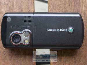 Sony Ericsson W900i 05