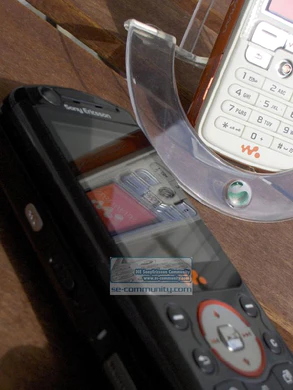 Sony Ericsson W900i 35