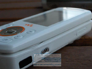 Sony Ericsson W900i 58