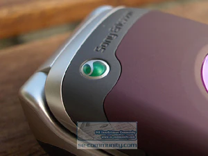 Sony Ericsson Z300i 03