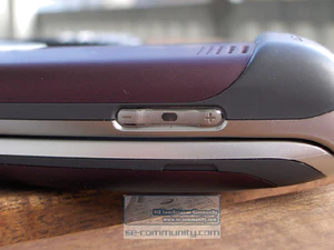 Sony Ericsson Z300i 08