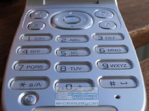 Sony Ericsson Z300i 16