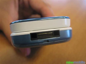 Sony Ericsson Z610i 02