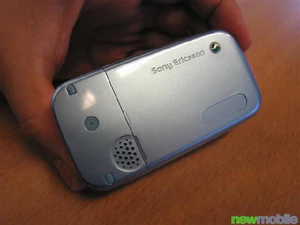 Sony Ericsson Z610i 04