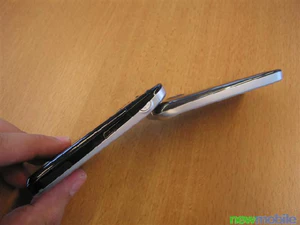 Sony Ericsson Z610i 28