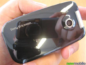 Sony Ericsson Z610i 36