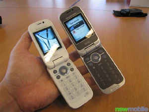Sony Ericsson Z610i 40