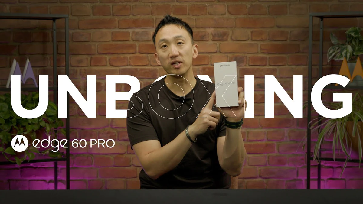 Motorola Edge 60 Pro unboxing: eerste indrukken van de AI-knop en Pantone Dazzling Blue