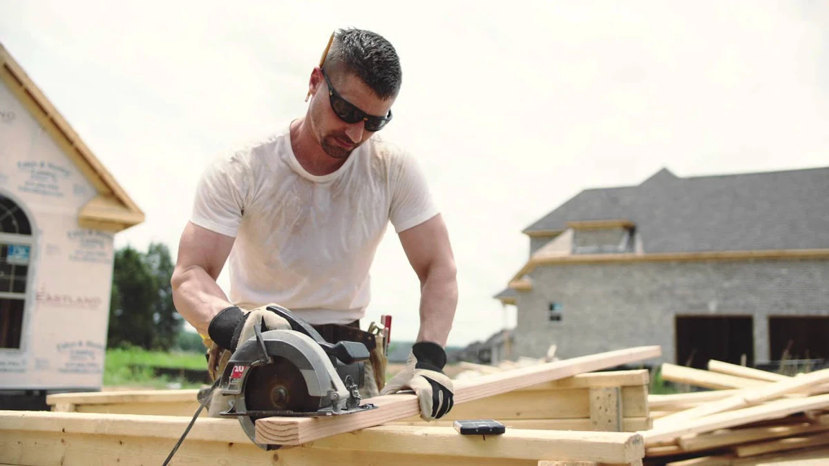 Deze robuuste Cat S40 smartphone overleeft elke bouwplaats – test in actie