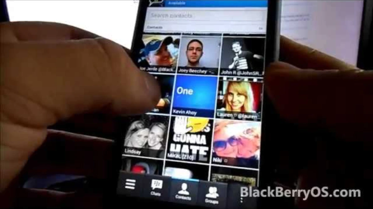 Zo werkt BBM op Android en vind je vrienden in de buurt
