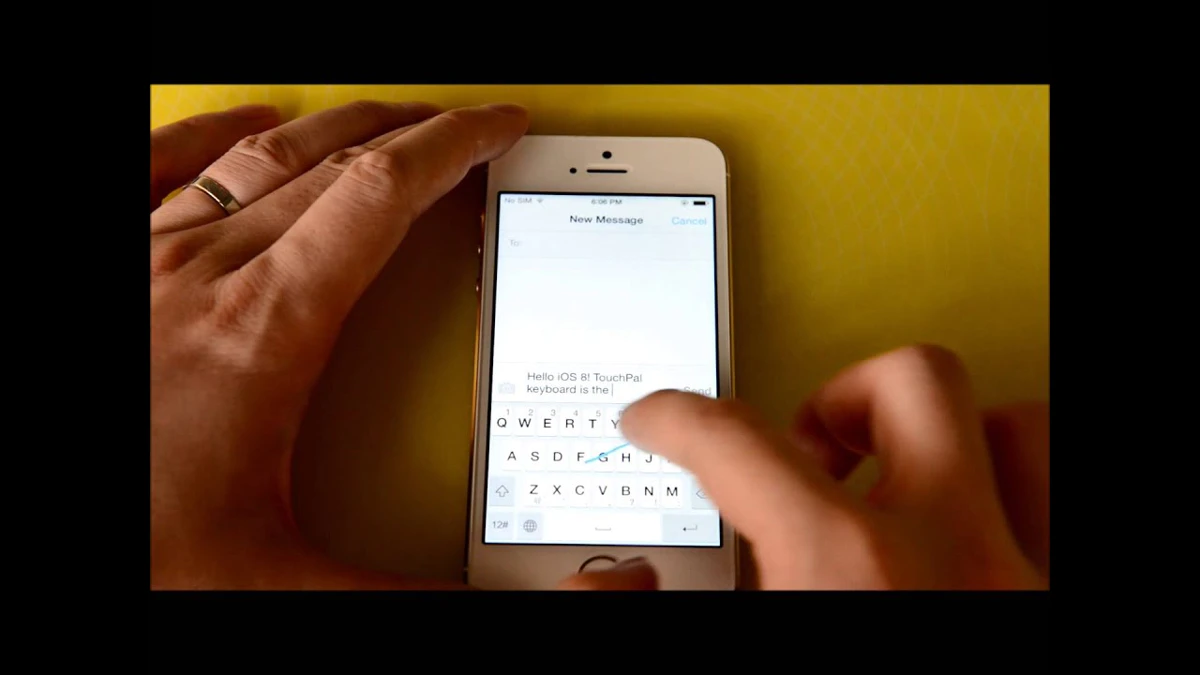Dit revolutionaire toetsenbord voor iPhone met swipe-typen en symbolen in één veeg