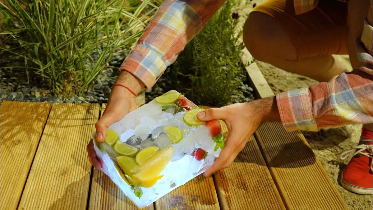 Sony Xperia Z2 overleeft 12 uur onder water en in de vriezer – werkt hij nog?