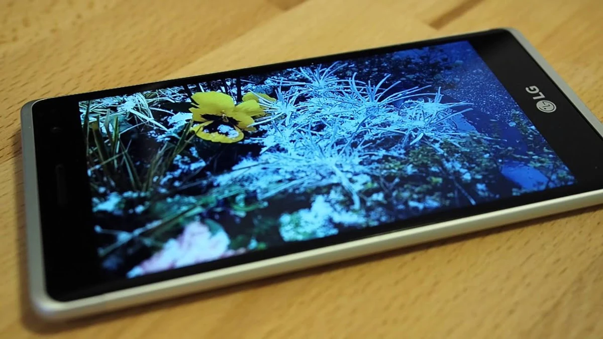 LG Class review: het unieke design en eerste indrukken in beeld