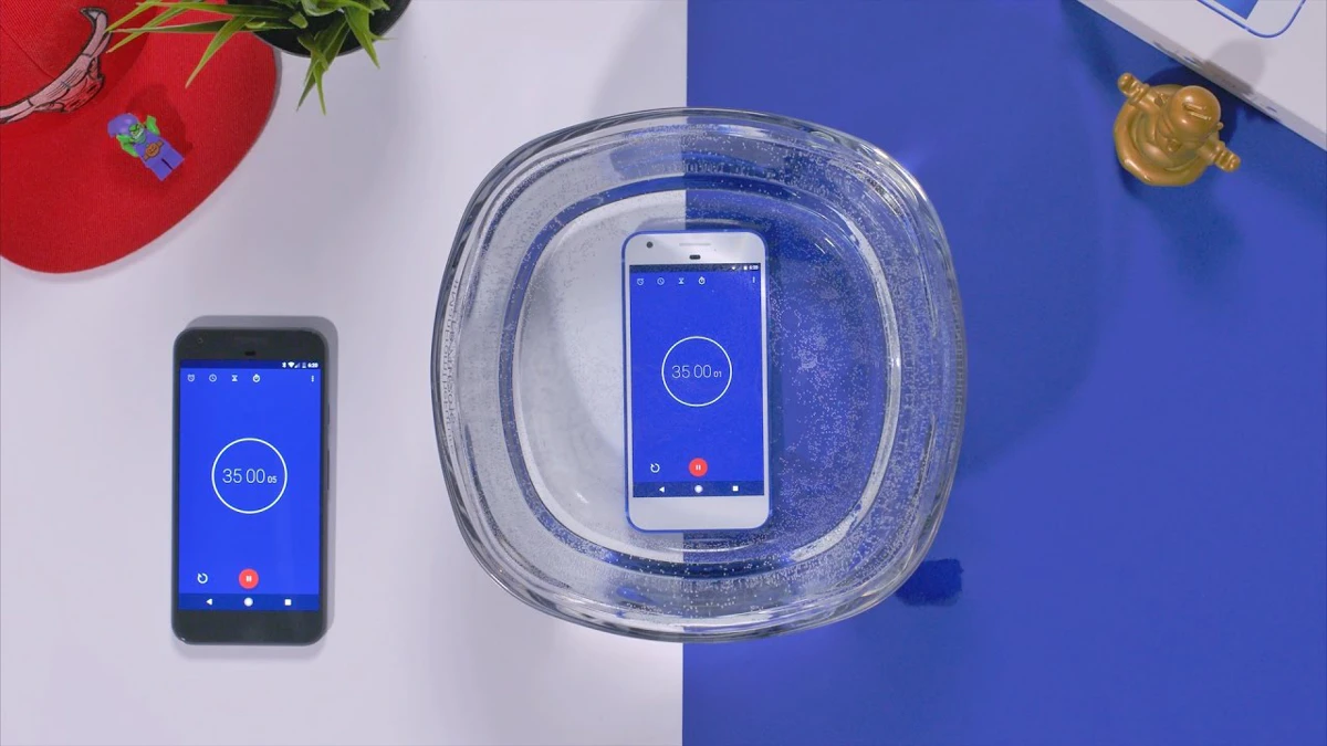 Is de Google Pixel waterbestendig? Deze test onder water zegt het allemaal