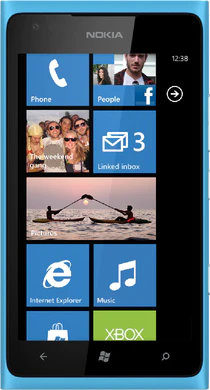 Nokia Lumia 900 (RM-823)